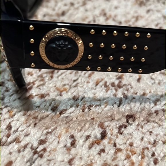 Versace Sunglasses - Picture 3 of 4